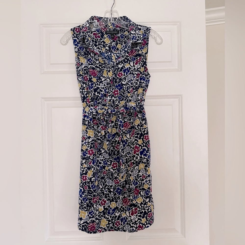 Banana Republic belted shirt dress